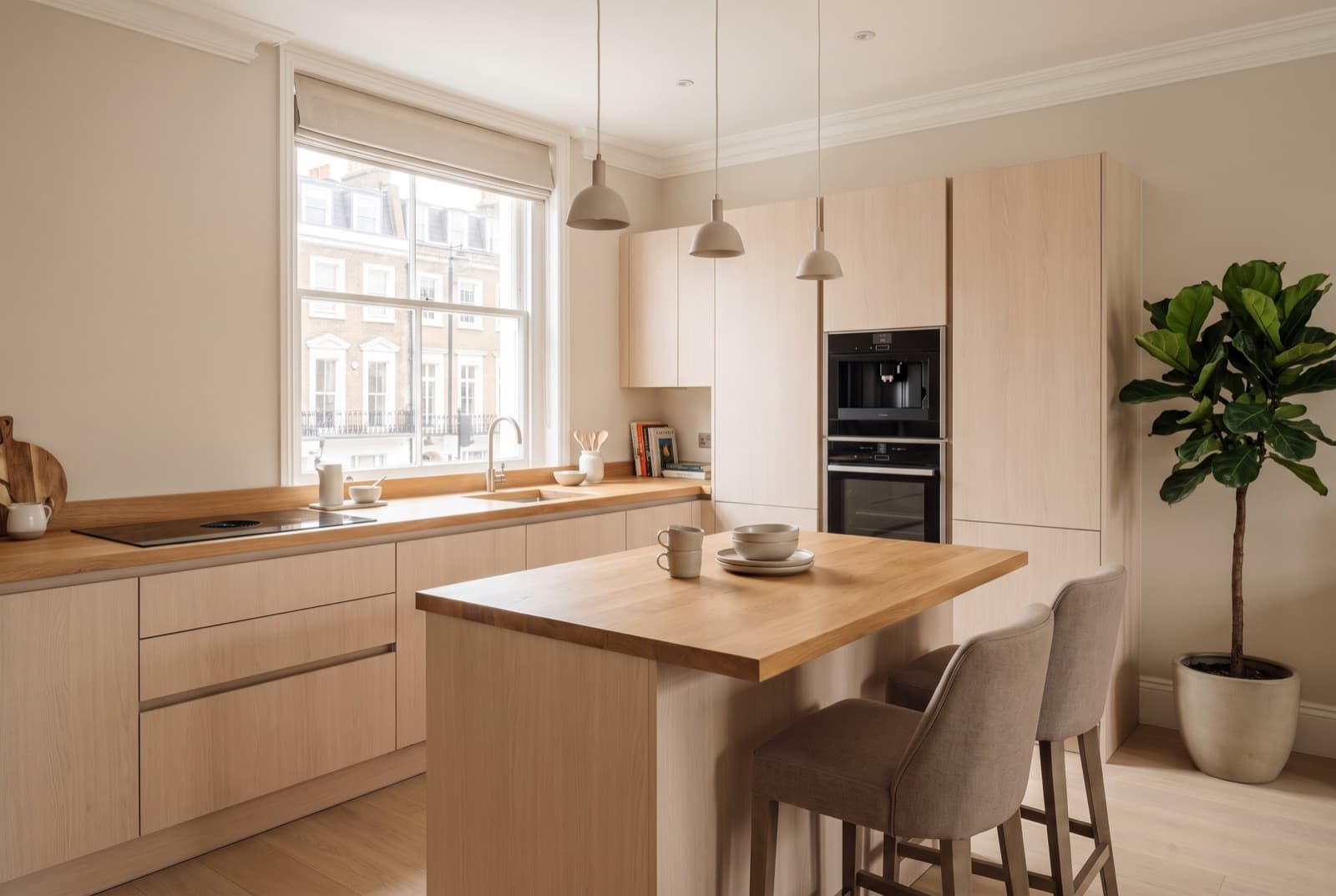 Lonsdale House — view 3