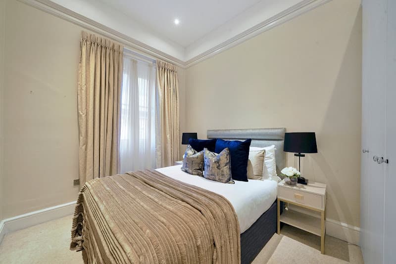 A Mayfair pad