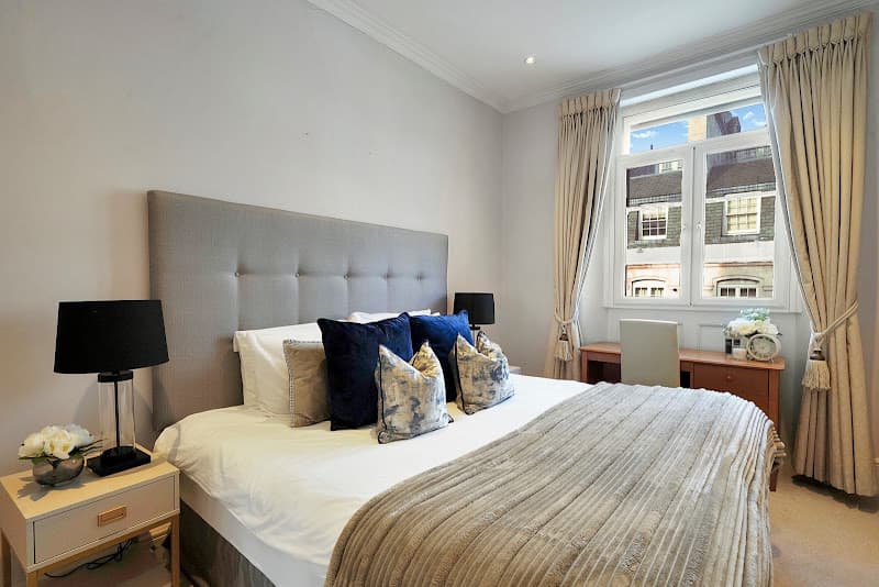 A Mayfair pad