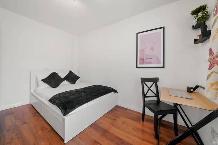 Private double room — view 2