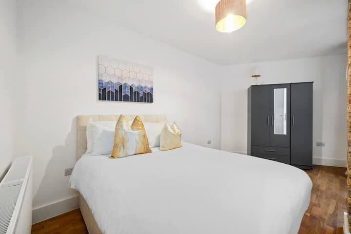 A South Kensington pad